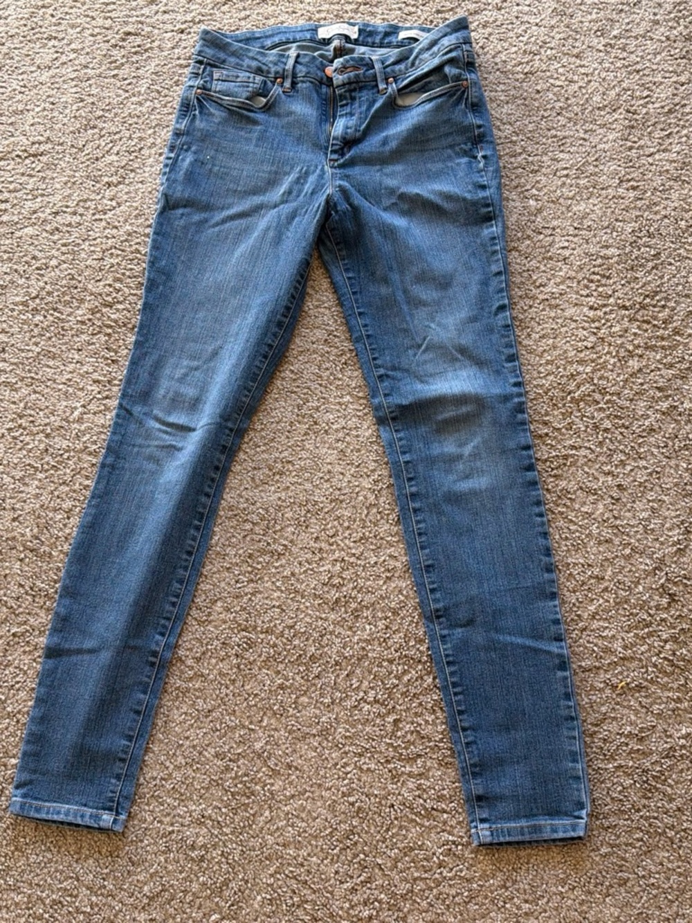 skinny jeans